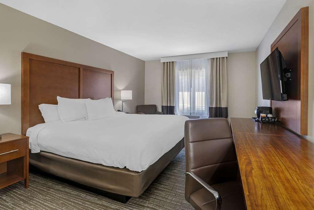 Comfort Inn & Suites Brunswick Chambre photo
